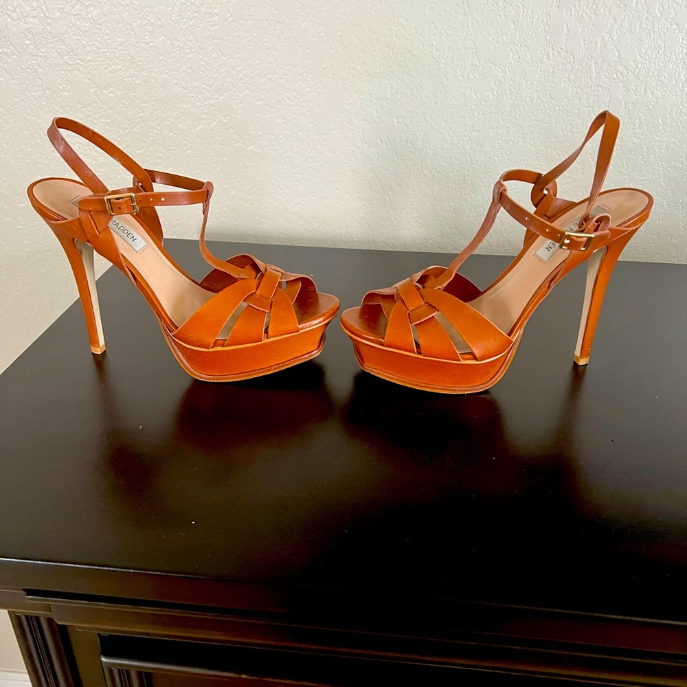 Steve Madden sandals